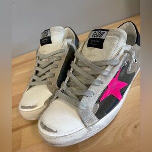 GOLDEN GOOSE
"GGDB/SSTAR" SNEAKERS - includes original dust bag

40 /US 10